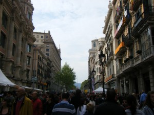 Pedestrian street in Barcelona on a Friday afternoon